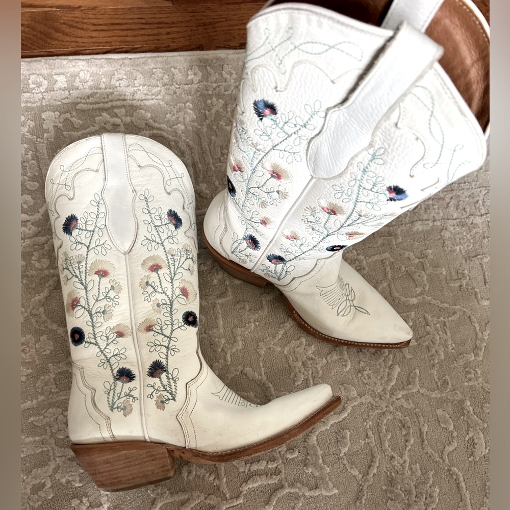 Shyanne Women's Fleur Western Boots - Snip Toe